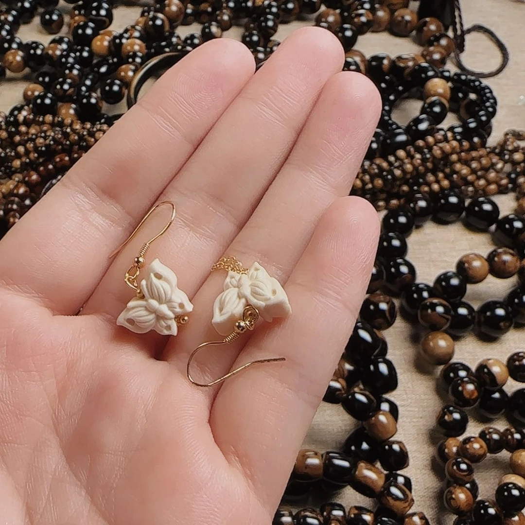 泥塑猛犸耳环一对