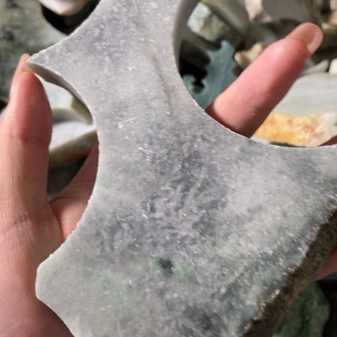 翡翠未镶嵌挂件天然翡翠