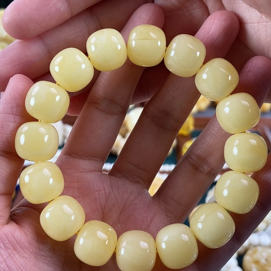 琥珀未镶嵌珠宝奇石15同料老型33.69