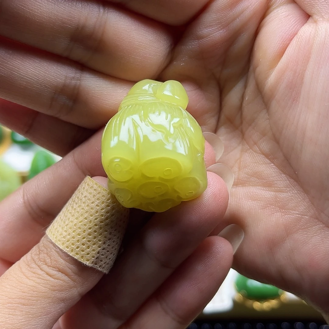 颈饰未镶嵌和田玉