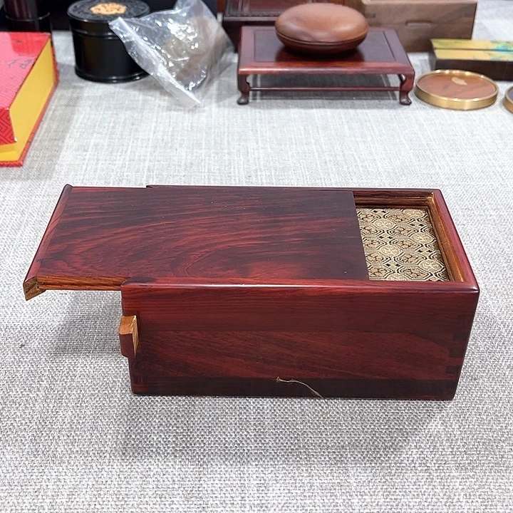 木红木工艺品雕刻工艺