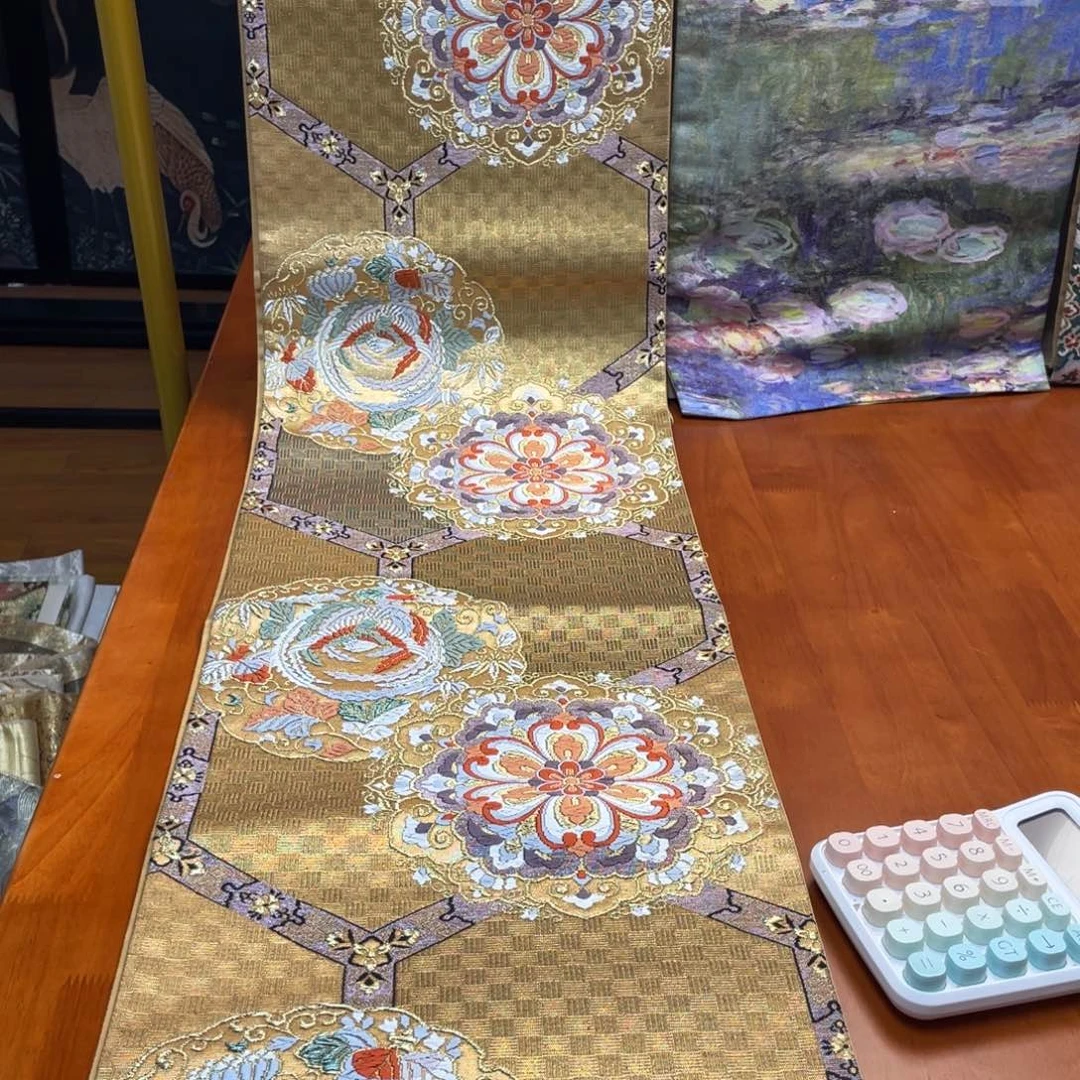 织绣织金凤凰宝相