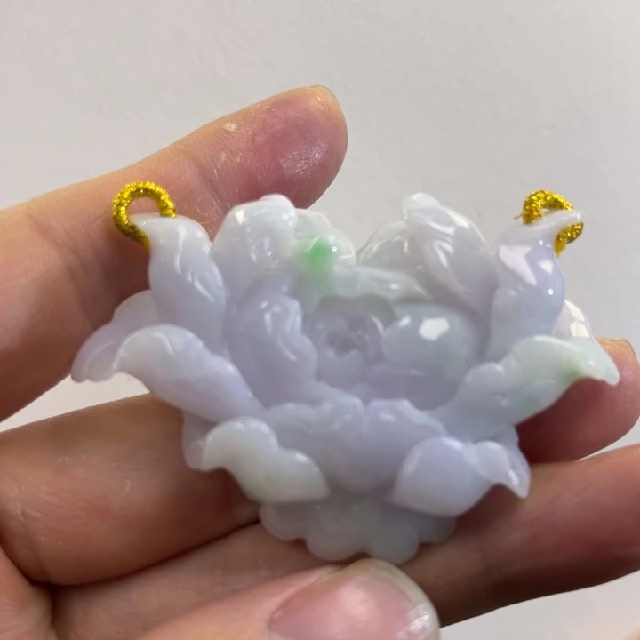 翡翠吊坠(赠链)未镶嵌代编织