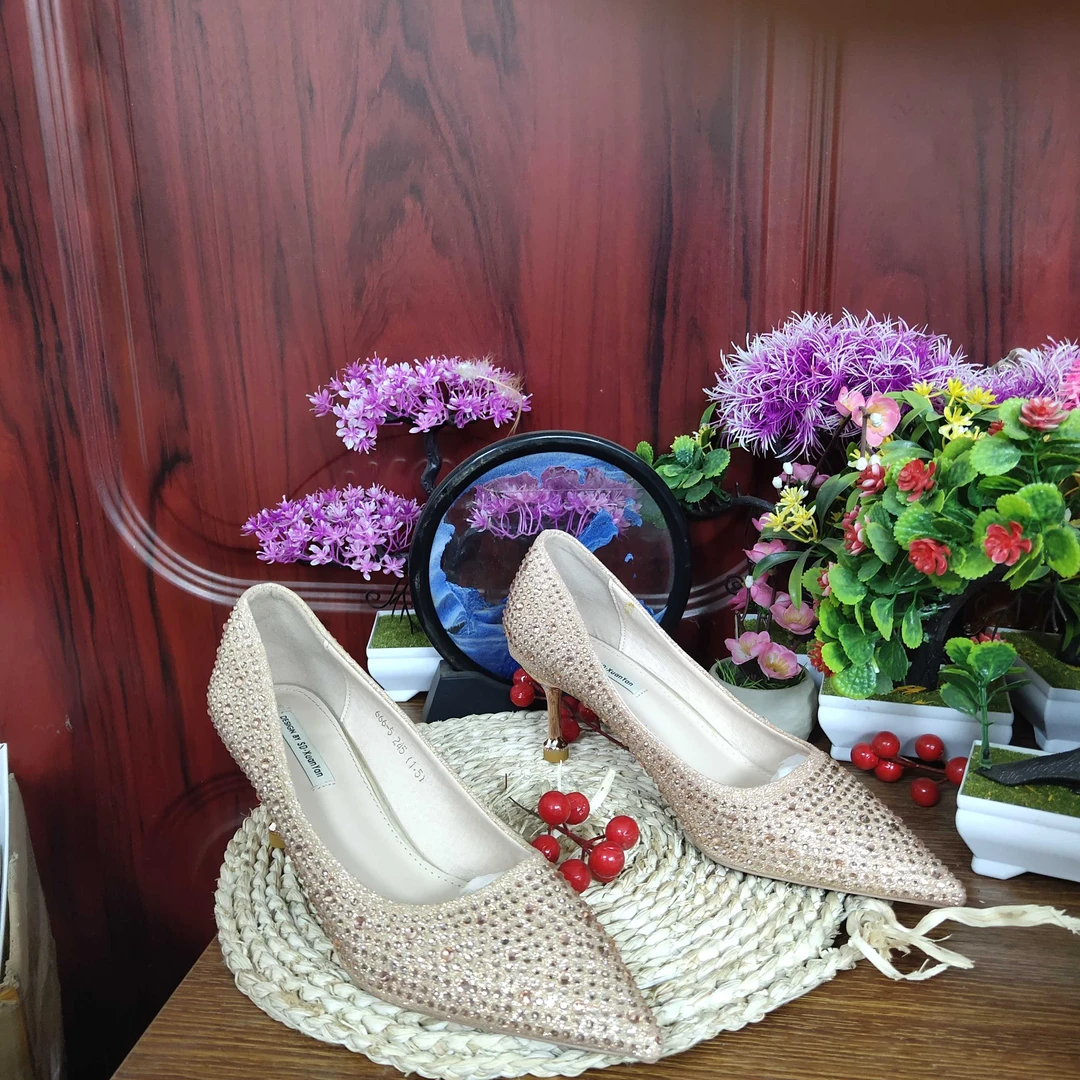 缘缘细跟满钻高跟女鞋666 7 12