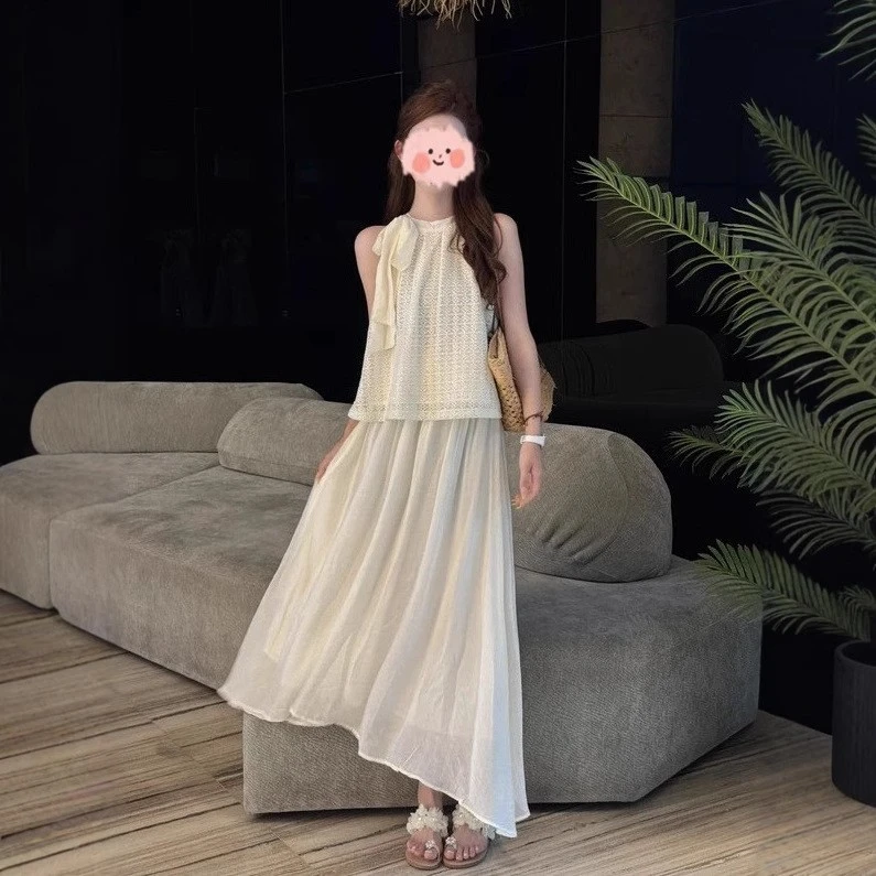 （月下山茶花）时尚简约挂脖无袖背心+高腰半身裙两件套