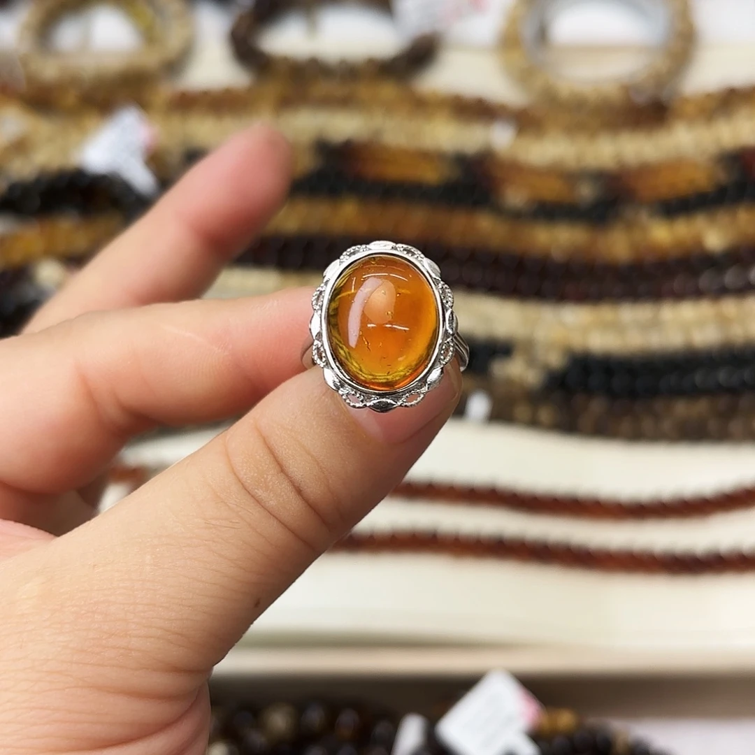 琥珀未镶嵌裸石大