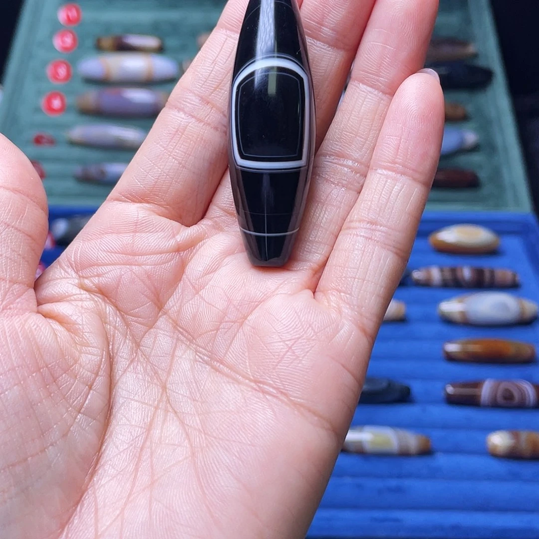 悟***士玛瑙/玉髓未镶嵌颈饰