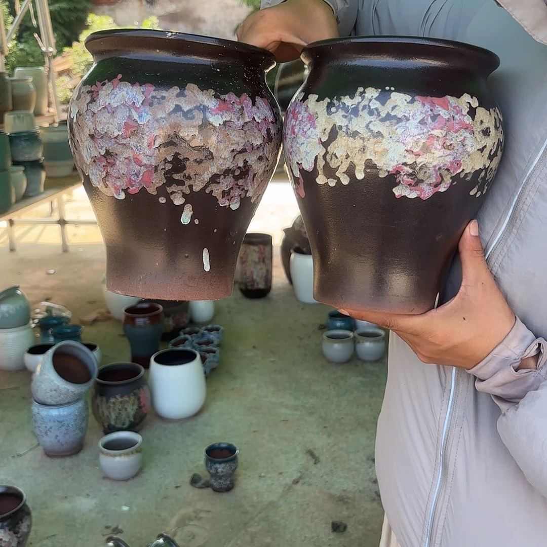 油画鱼尾两个口径18高度23