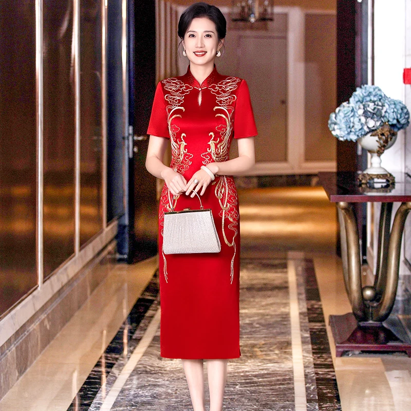 2025新款秋醋酸旗袍裙结婚妈妈款礼服喜婆婆婚宴装高端中长款红色