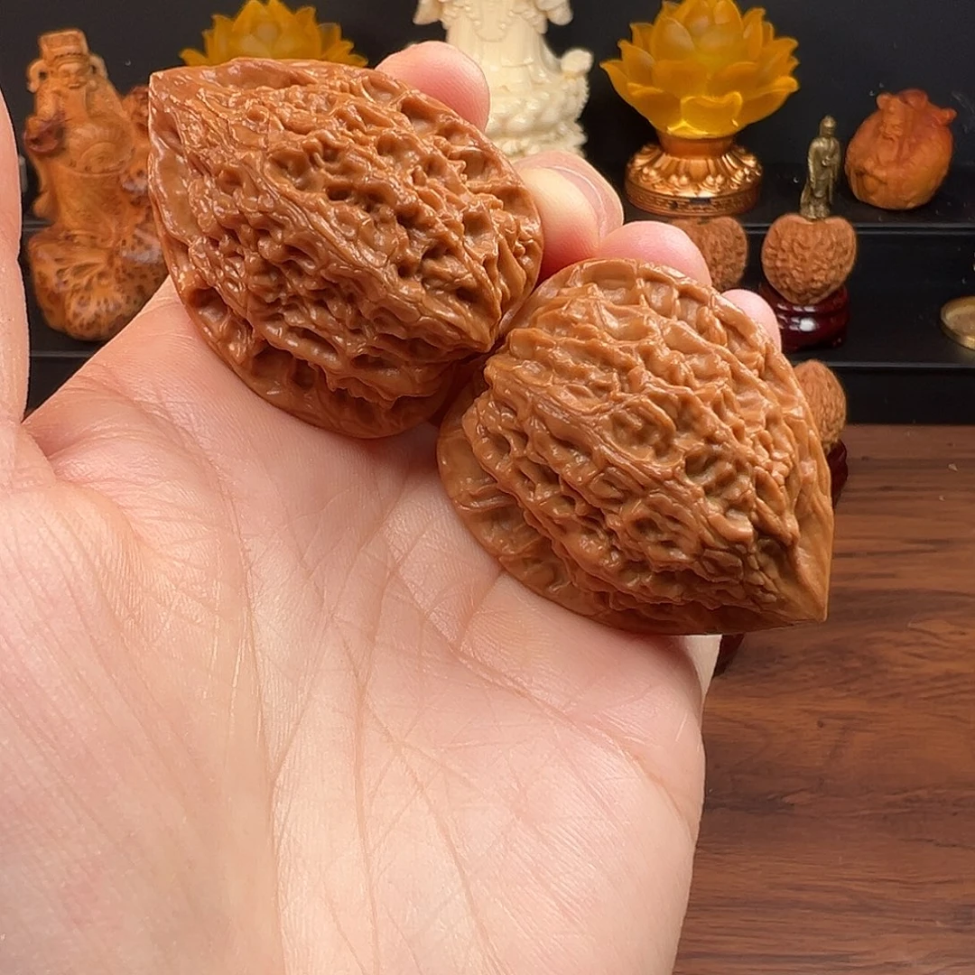 文玩核桃吊坠36吸血鬼