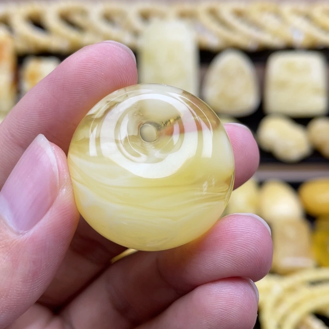 裸石琥珀未镶嵌琥珀蜜蜡
