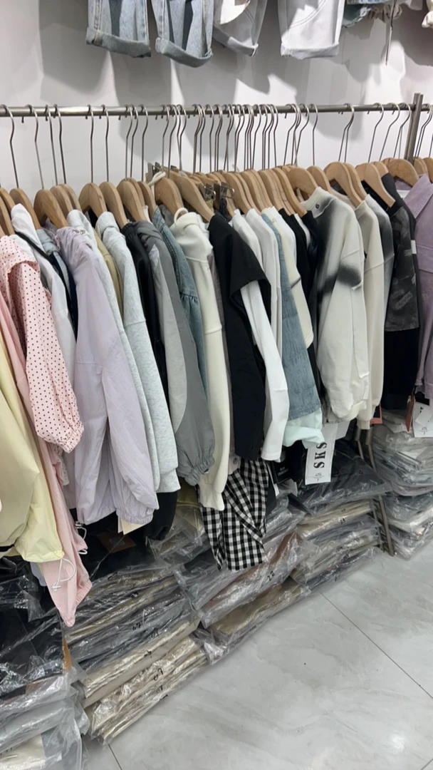 中小童休闲春款卫衣