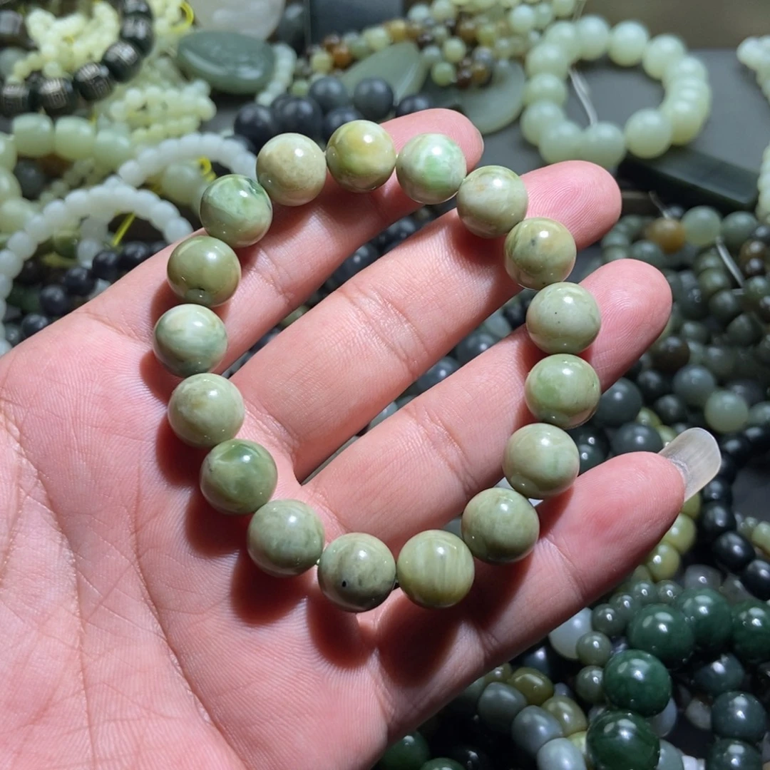 和田玉（糖玉）未镶嵌项链