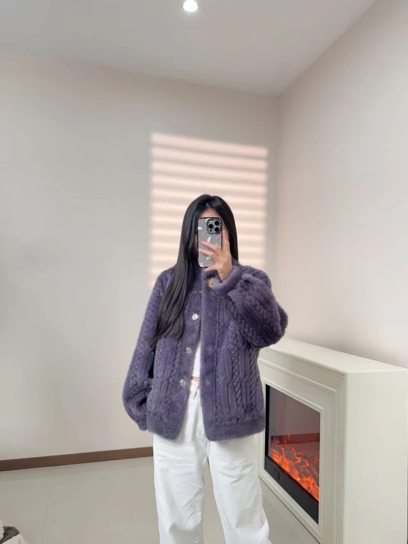 人造皮草 2025新款压花环保皮草女装休闲百搭秋冬短款毛毛外套