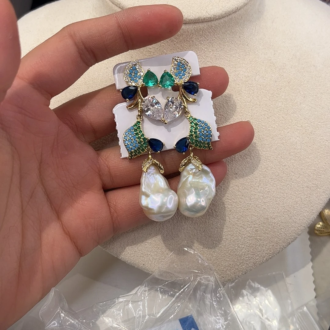 合金耳饰淡水珍珠