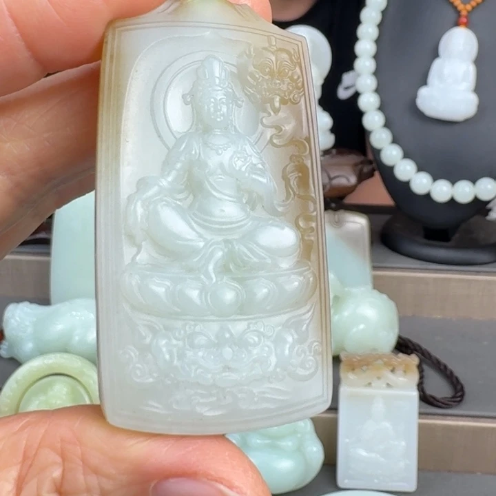 和田玉未镶嵌颈饰