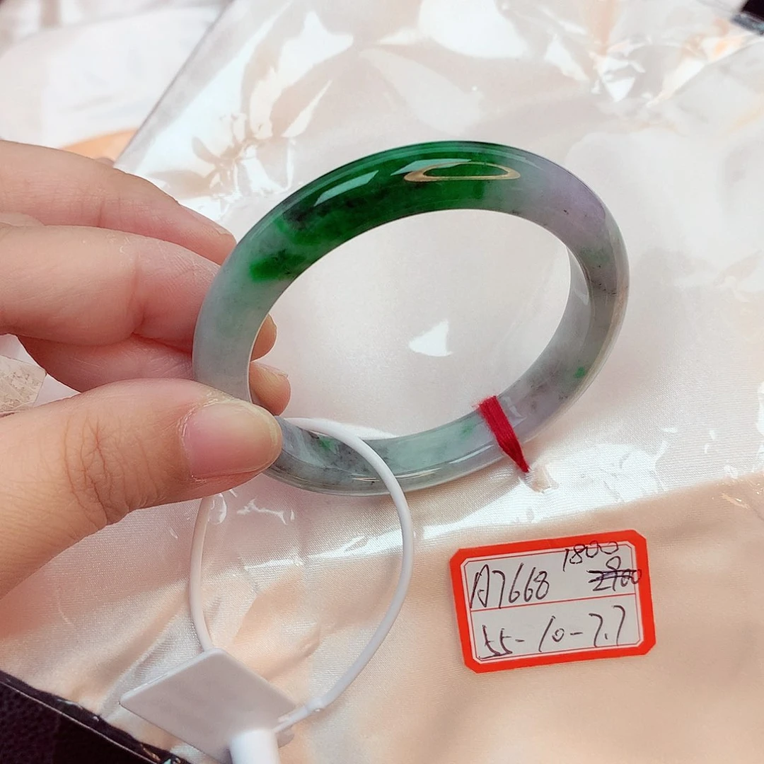 翡翠手镯未镶嵌雪**狐天然缅甸翡翠A货