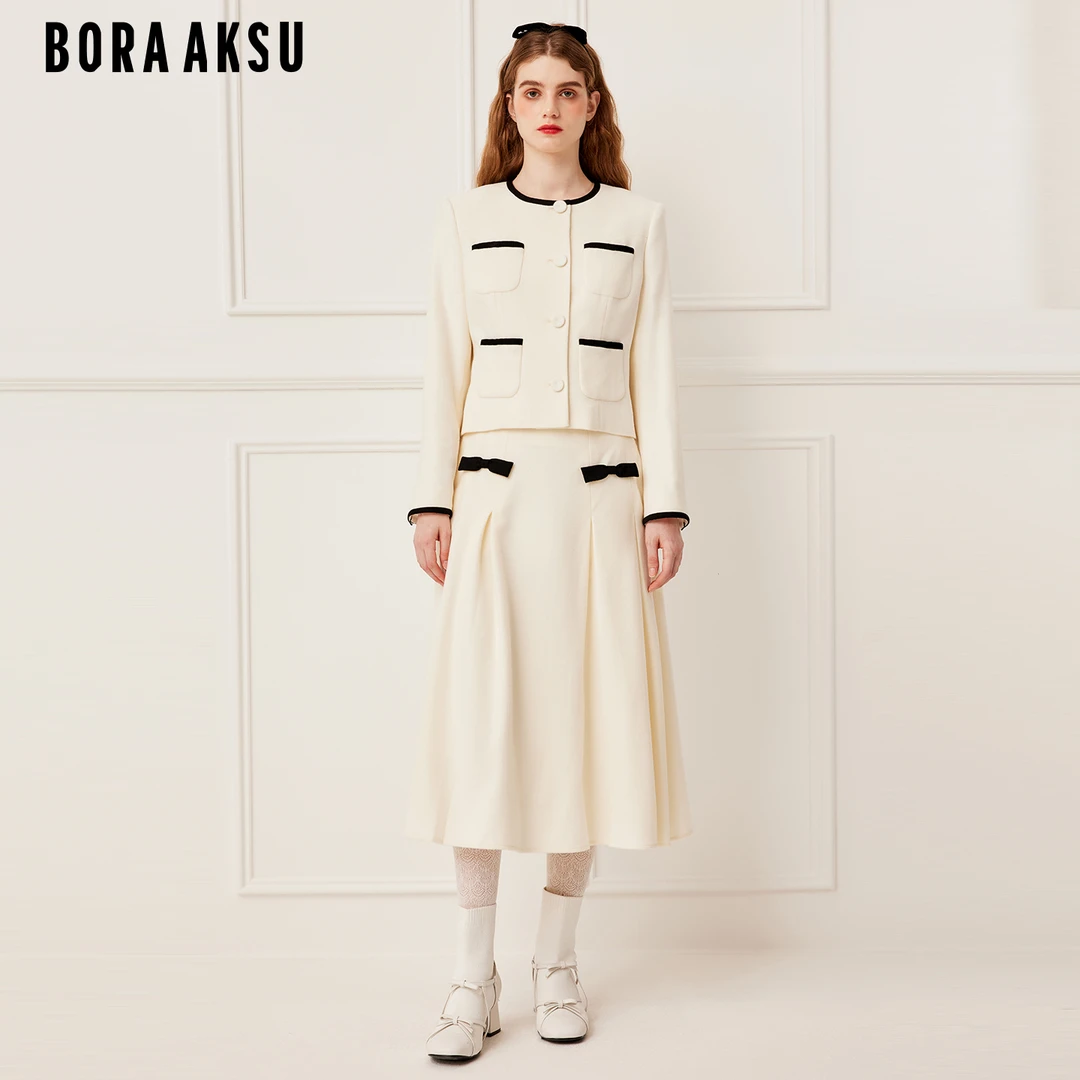 BORAAKSU2025秋季新品法式精致小香风奶油白圆领外套B1FGW10080