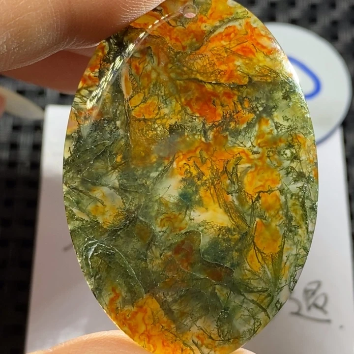 未镶嵌颈饰玛瑙/玉髓石*