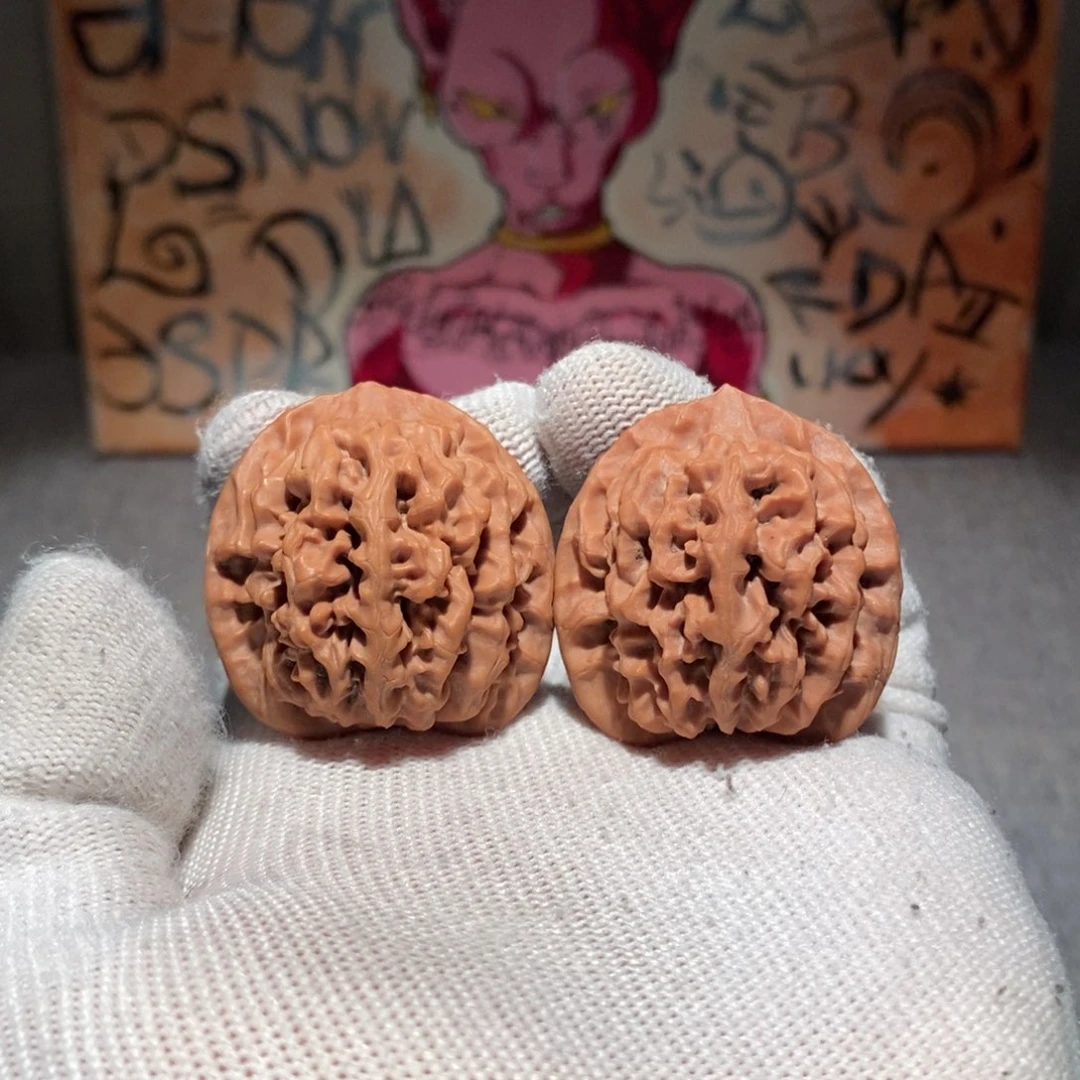 文玩核桃吊坠37秦闷