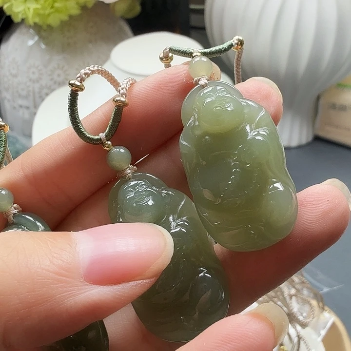 颈饰未镶嵌和田玉52