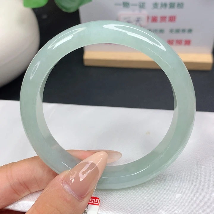 翡翠手镯未镶嵌58圈晴绿正圈翡翠手镯
