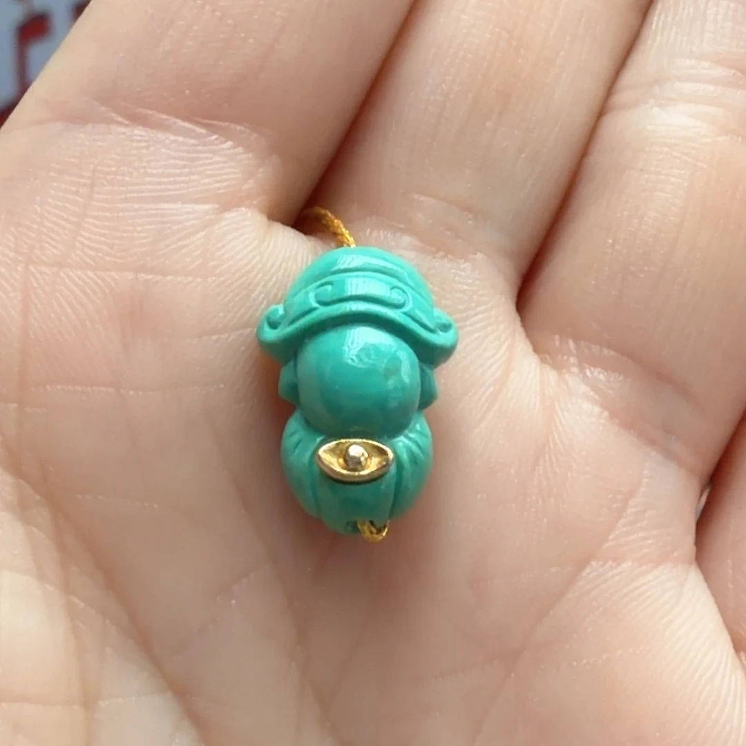 绿松石未镶嵌颈饰