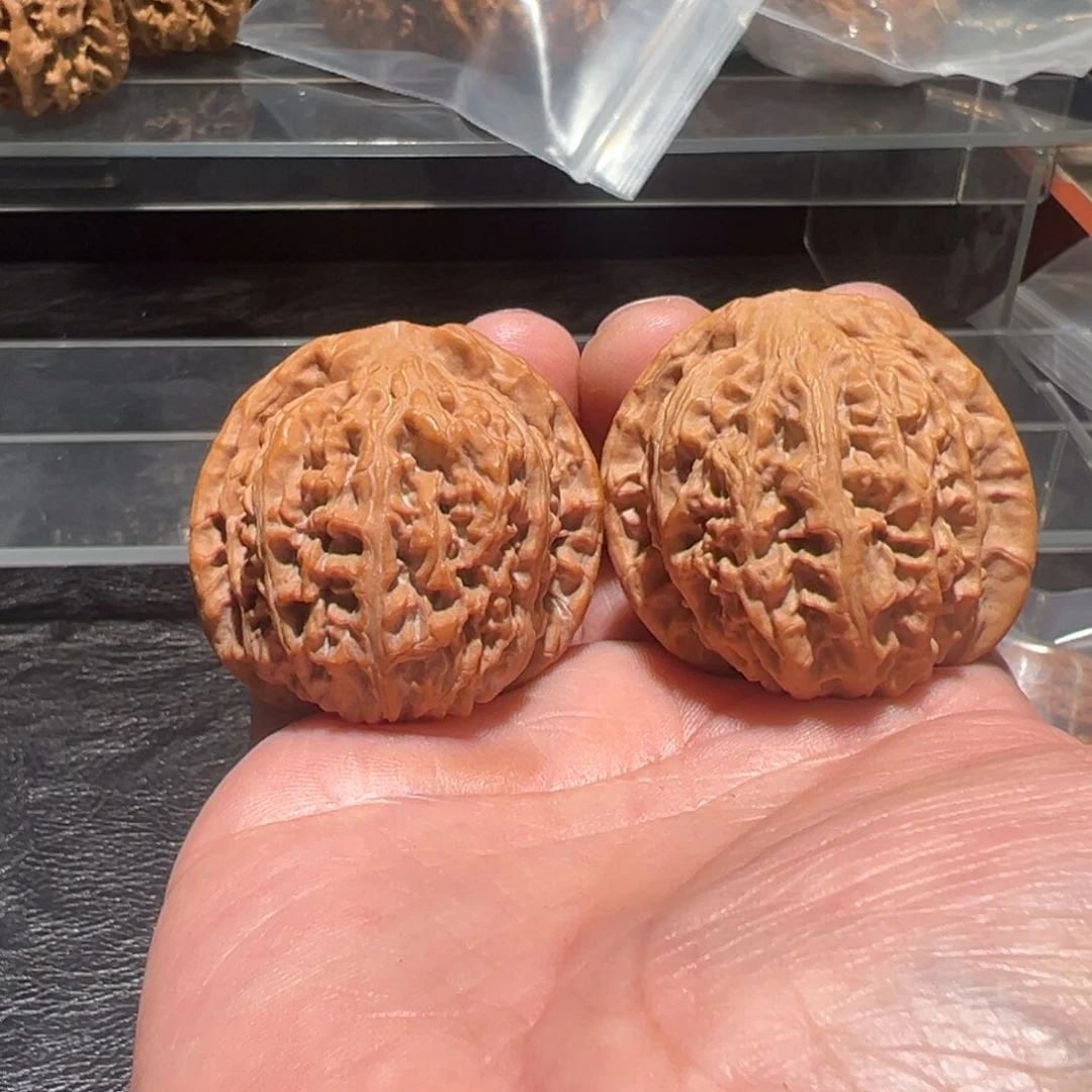 吊坠文玩核桃对歪精对核老闷