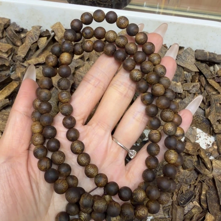 清***风沉香沉香香囊乌身圆叶沉浮0.8规格33