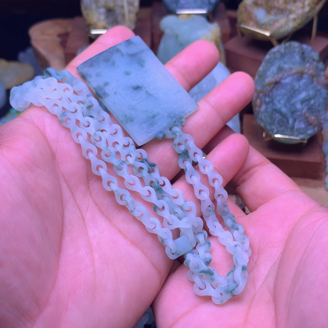 满***星定制翡翠未镶嵌翡翠
