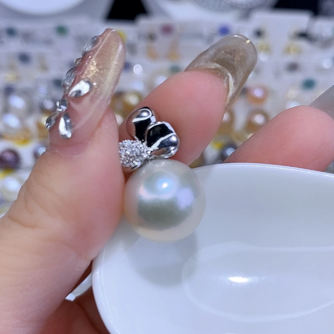 颈饰合金淡水珍珠