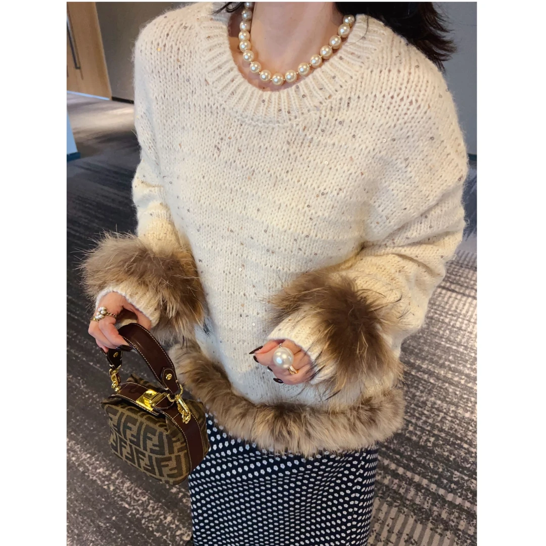 轻奢拼接毛毛韩系毛衣女设计感小众圆领镂空遮肉显瘦打底针织衫潮