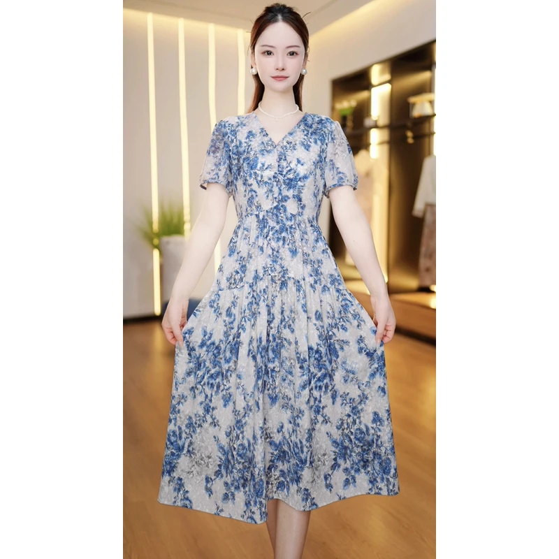 高级感洋气夏季短袖连衣裙女2025夏季新款妈妈装遮肚子显瘦裙子