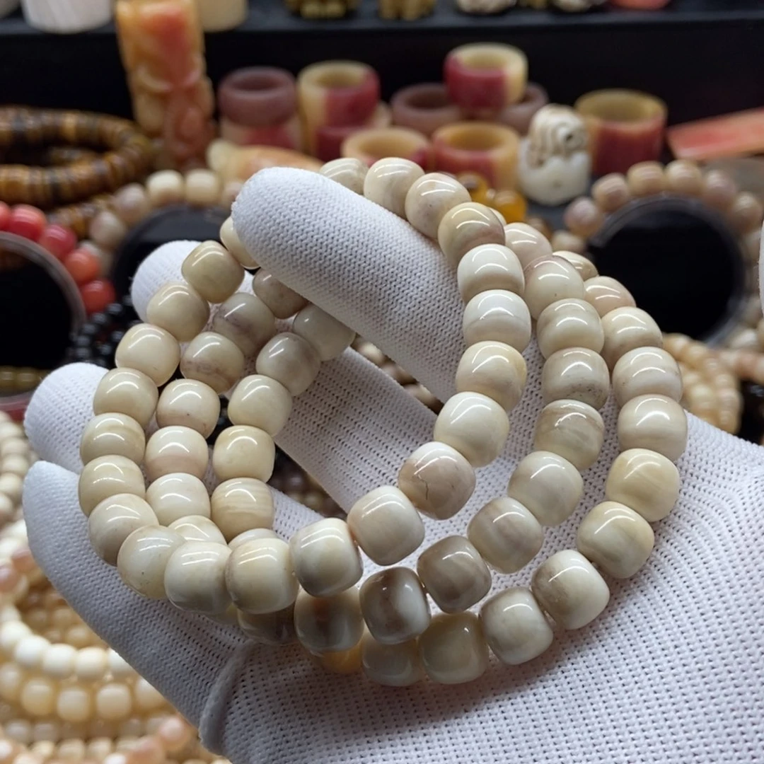 驼骨手串/手链10毫米驼骨三花奶盖