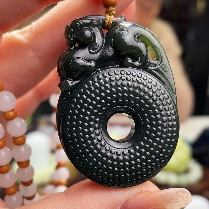 和田玉挂件未镶嵌