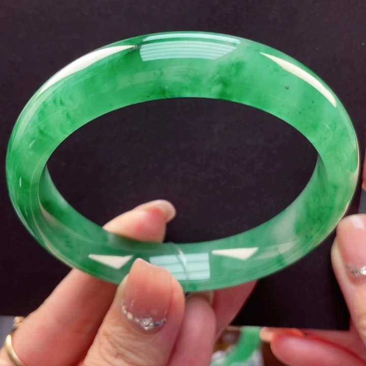 石英质玉手镯未镶嵌59-60