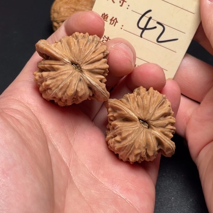 文玩核桃把件四座楼41尺全品白茬42