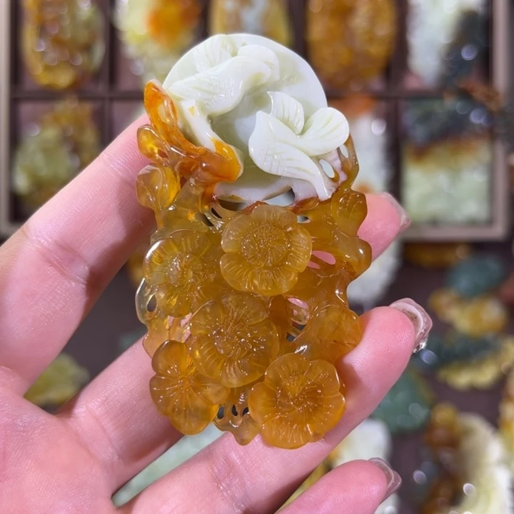 未镶嵌蛇纹石玉颈饰三**二