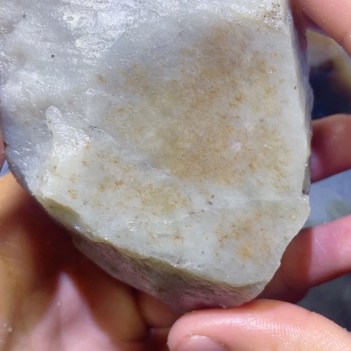 和田玉未镶嵌珠宝半成品