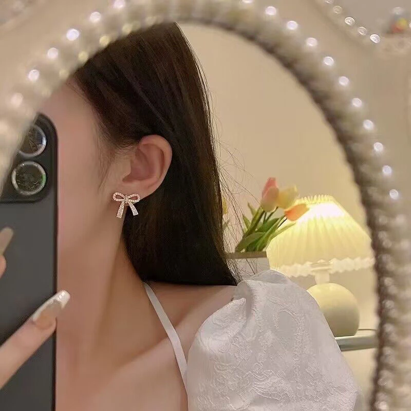 合金耳饰  超仙甜美闪钻耳钉韩国气质网红时尚蝴蝶耳饰个性