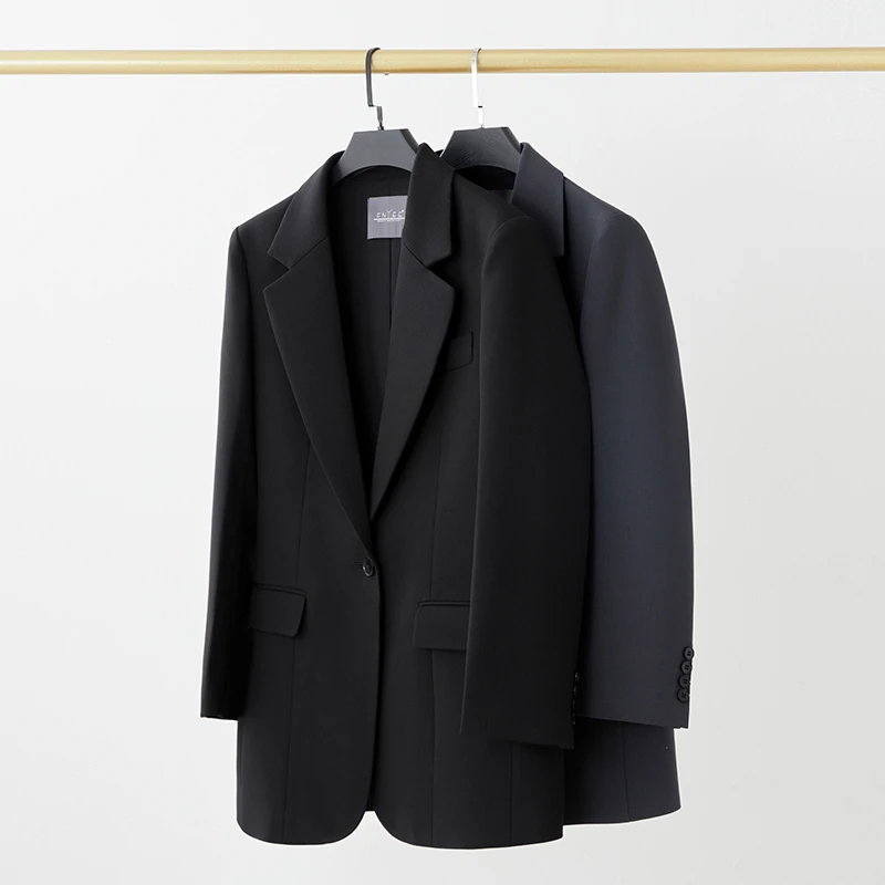 黑色西装女显瘦2025秋季新款外套韩版时尚设计感宽松休闲西服女士