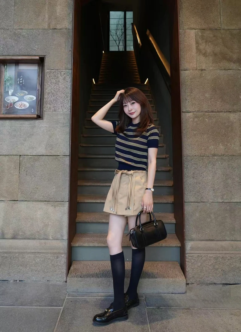 2025夏季新款韩版气质polo领短袖条纹上衣女百搭显瘦工装半裙套装