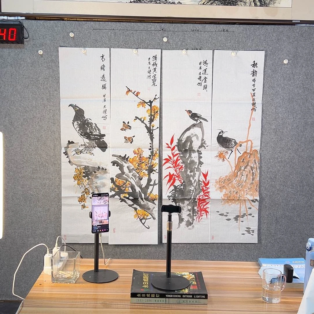 国画540 花鸟在树丛的顶端鸣叫叫声响