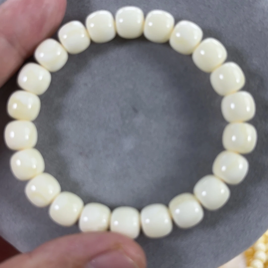 蜜蜡珠宝奇石未镶嵌俄料同料瓷白