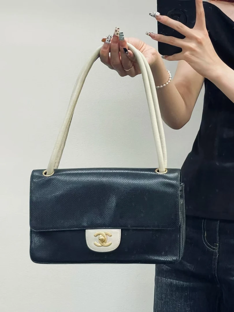 95新 Chanel/香奈儿 香奈儿 中古 黑白色CF 腋下包