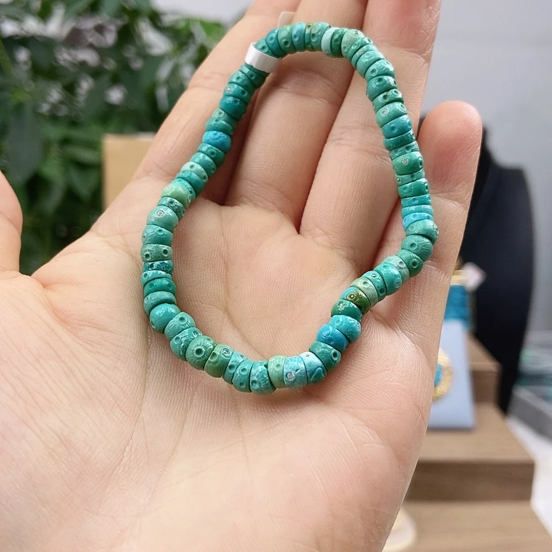 未镶嵌绿松石珠宝奇石