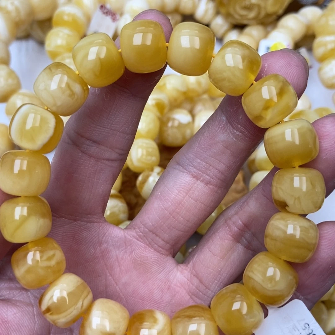 琥珀未镶嵌珠宝奇石5