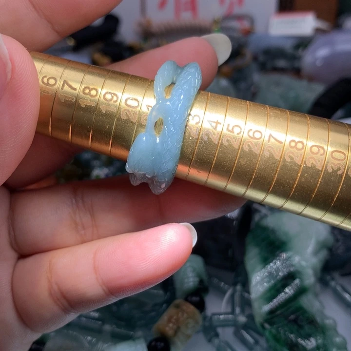 翡翠颈饰未镶嵌保真天然A货翡翠