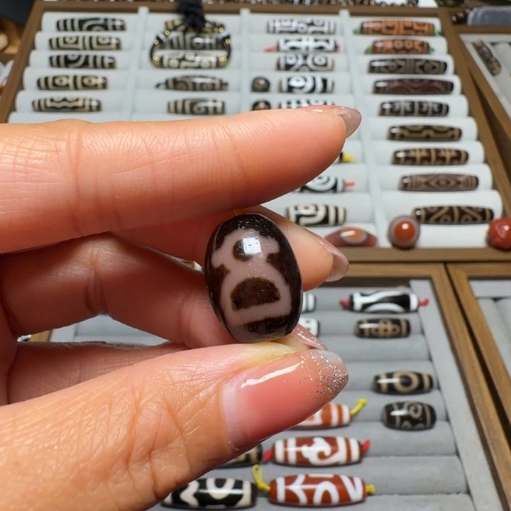 福***福玛瑙/玉髓未镶嵌颈饰