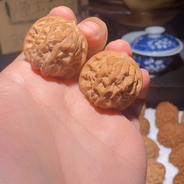 文玩核桃手把件石门